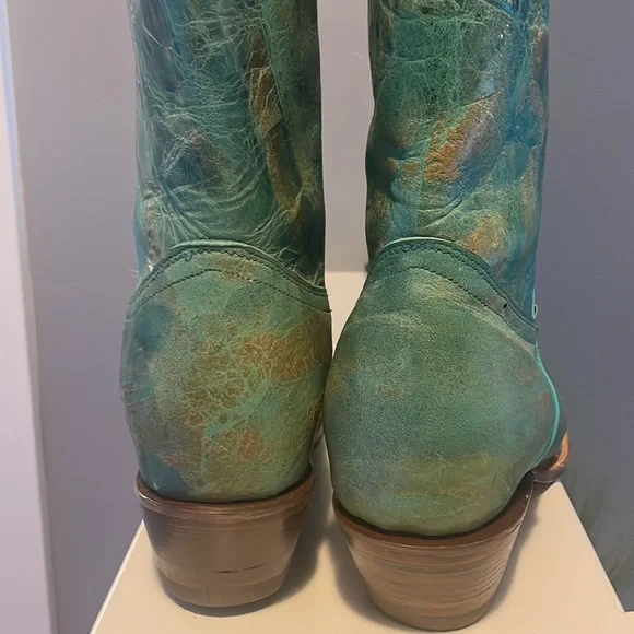 Vegabond Boot Co. The Kingman Turquoise Snip Toe Boot - Picture 13 of 17